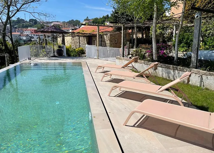 Semesterbostad Casa Velha-santiagofamilyhouse *