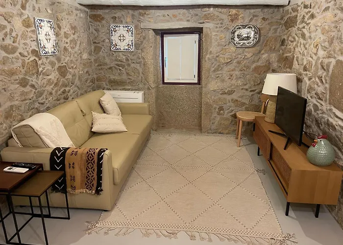 Semesterbostad Casa Velha-santiagofamilyhouse *